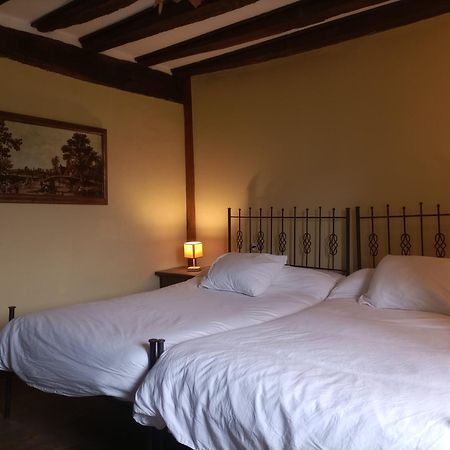 Kukuma Etxea Habitaciones Con Derecho A Cocina Galarreta Rum bild